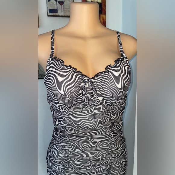 DIVIDED H&M DRESS PRINTED SIZE M EXCELLENT CONDITIONS - Picture 5 of 9